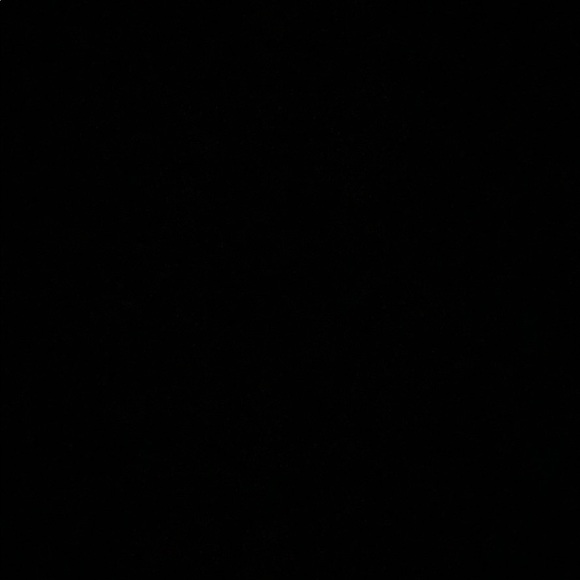 Meet your Posher, Carly - Picture 1 of 1